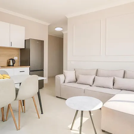 Nuve Sea View Apartment Golem Durres